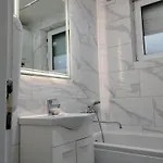 Near Heaven 40 * サラエヴォ